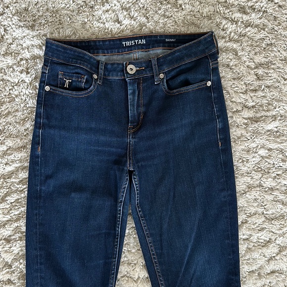 Jeans - Picture 1 of 4